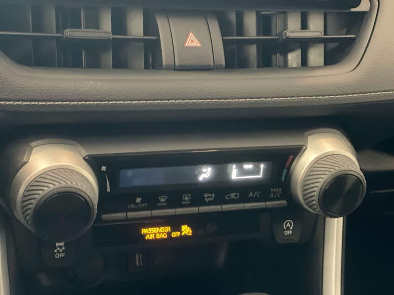 Thumbnail: 2021 Toyota RAV4 - 19