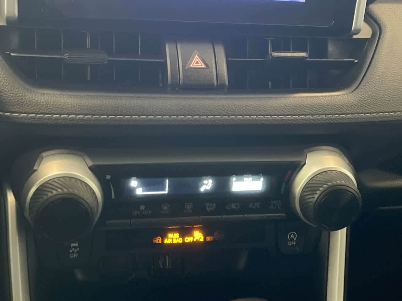 Thumbnail: 2024 Toyota RAV4 - 19