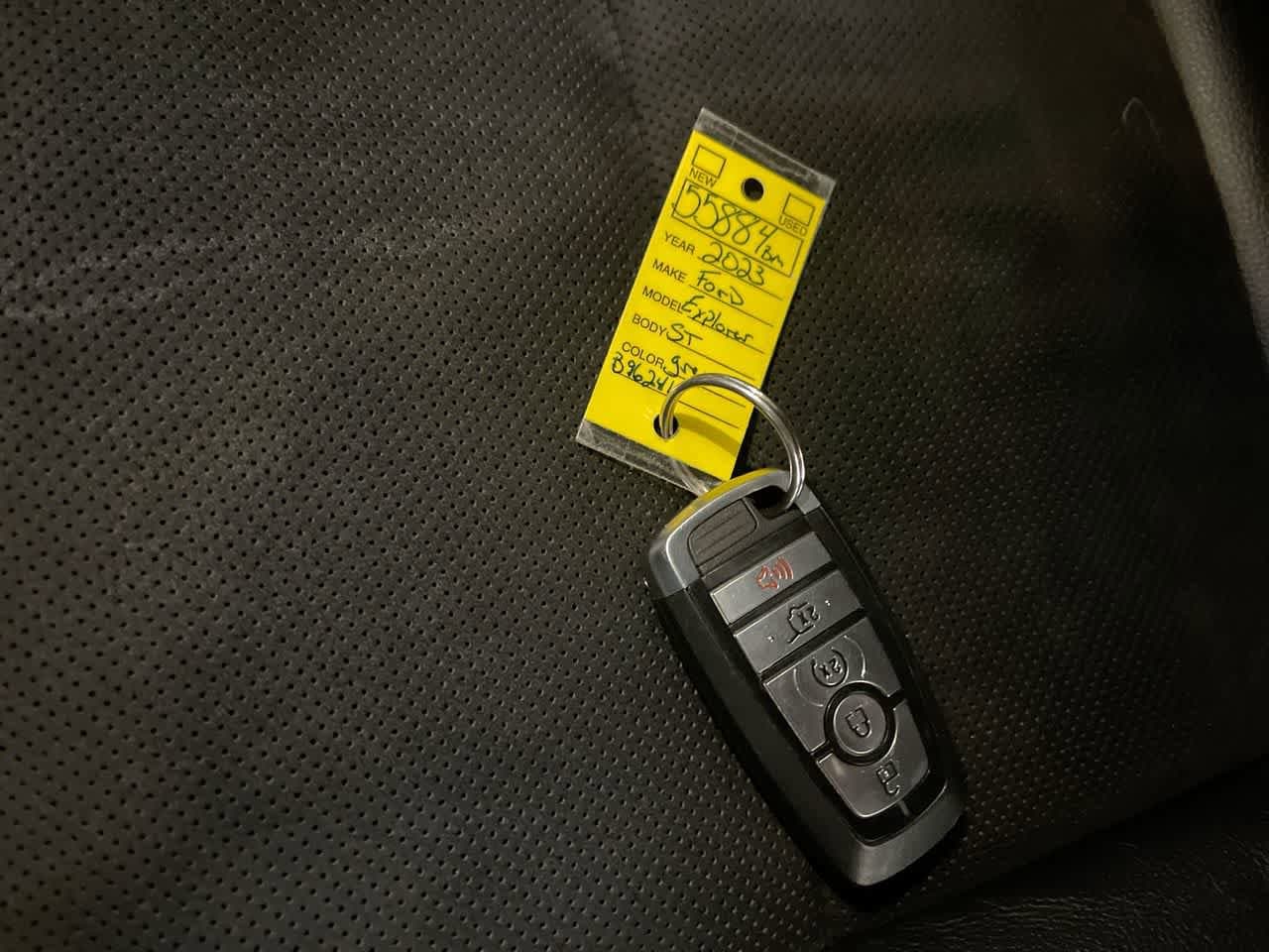 Thumbnail: 2023 Ford Explorer - 28