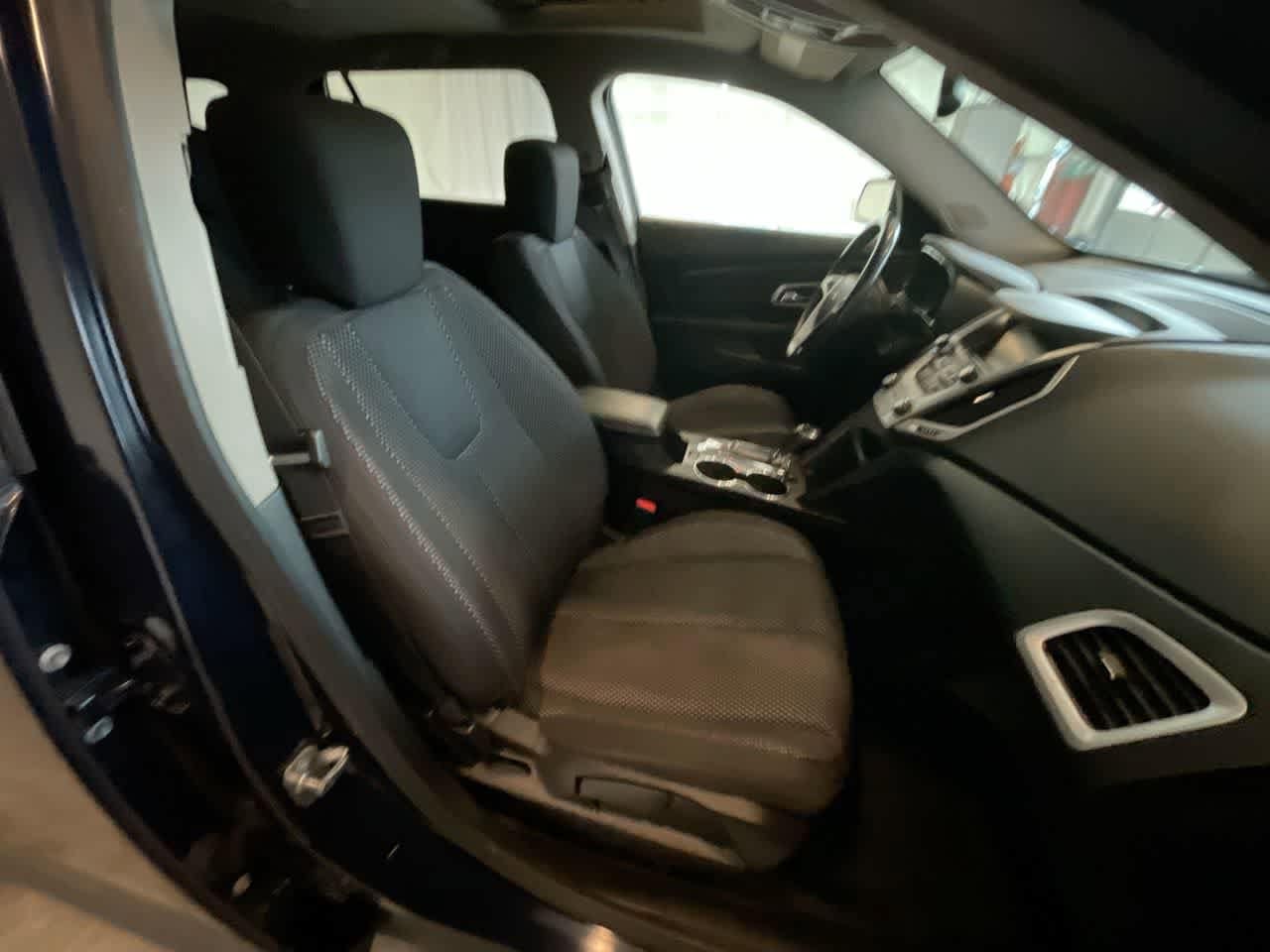 Thumbnail: 2017 GMC Terrain - 24