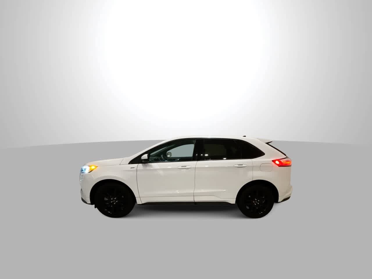 Thumbnail: 2024 Ford Edge - 5