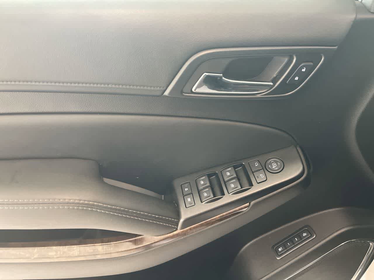 Thumbnail: 2016 Chevrolet Tahoe - 13