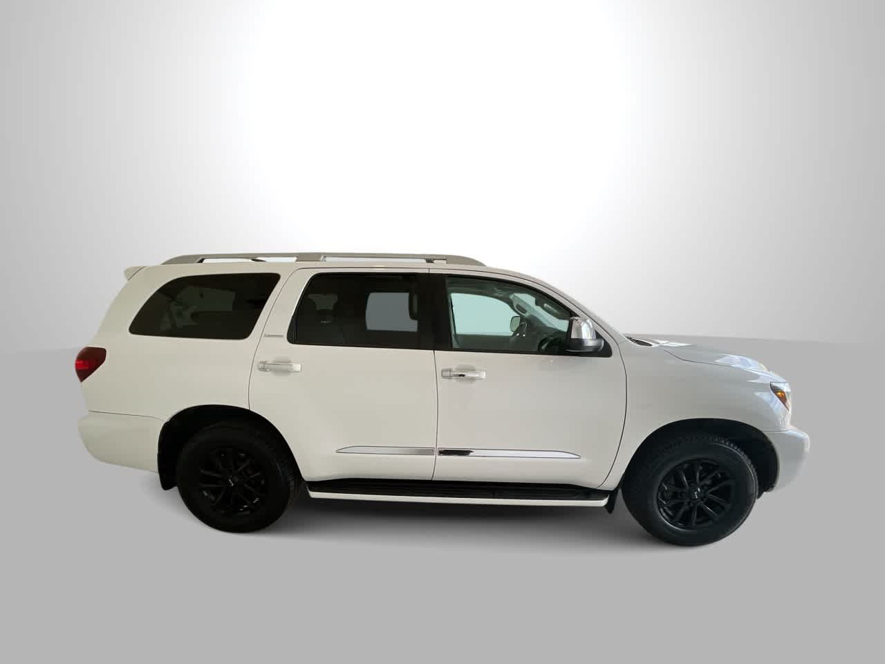 Thumbnail: 2021 Toyota Sequoia - 8