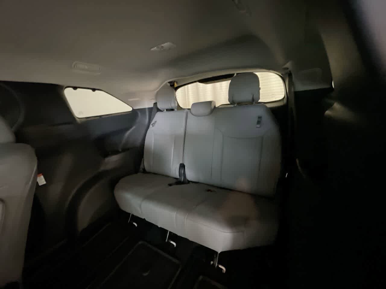 Thumbnail: 2026 Toyota Sienna - 24