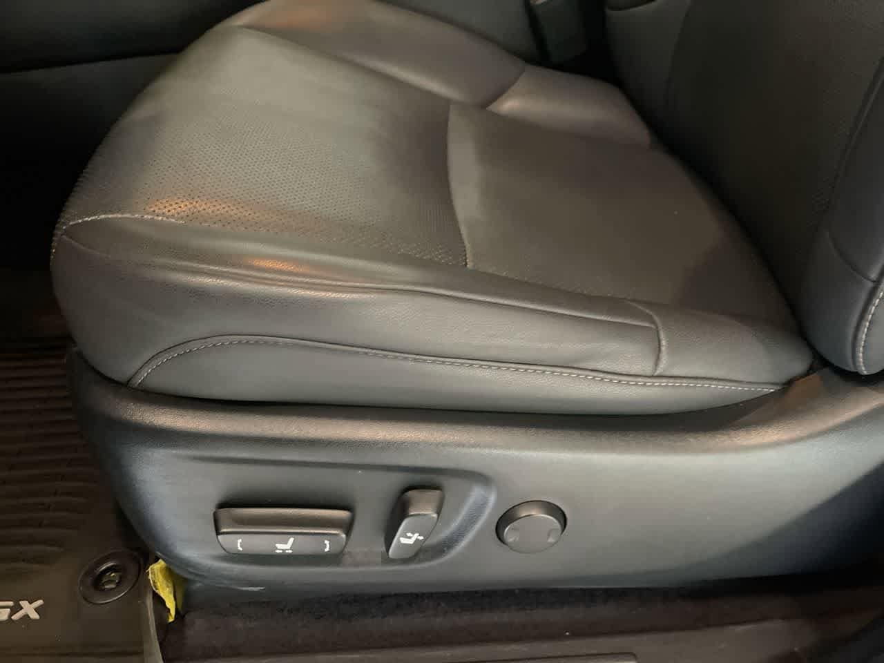 Thumbnail: 2019 Lexus GX - 12