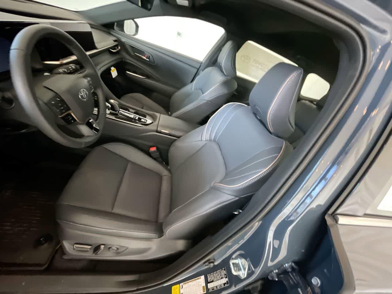 Thumbnail: 2026 Toyota Crown Signia - 11