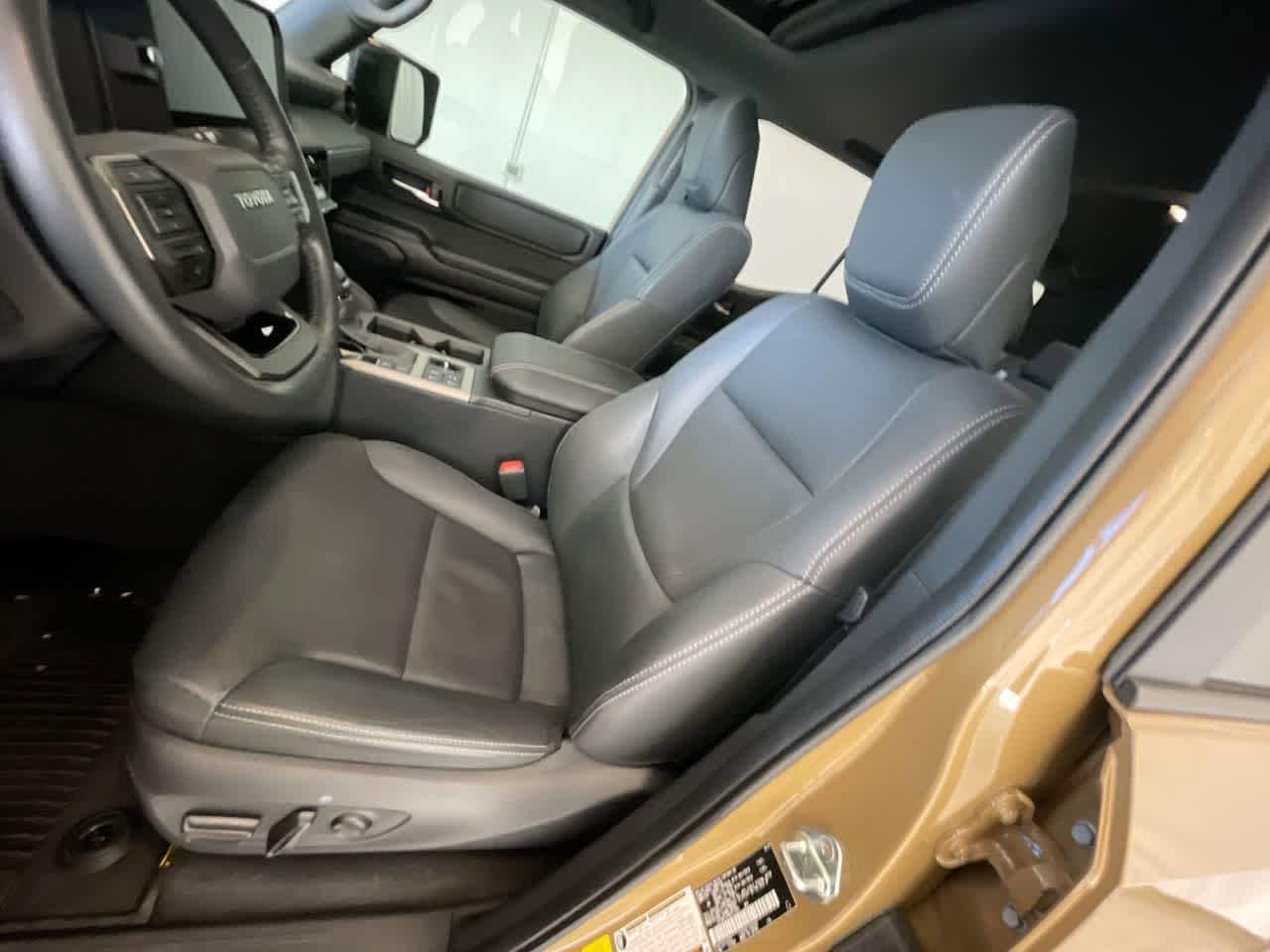 Thumbnail: 2024 Toyota Land Cruiser - 11