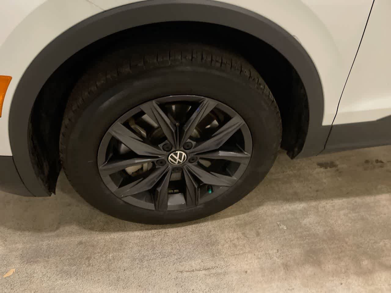 Thumbnail: 2024 Volkswagen Tiguan - 10