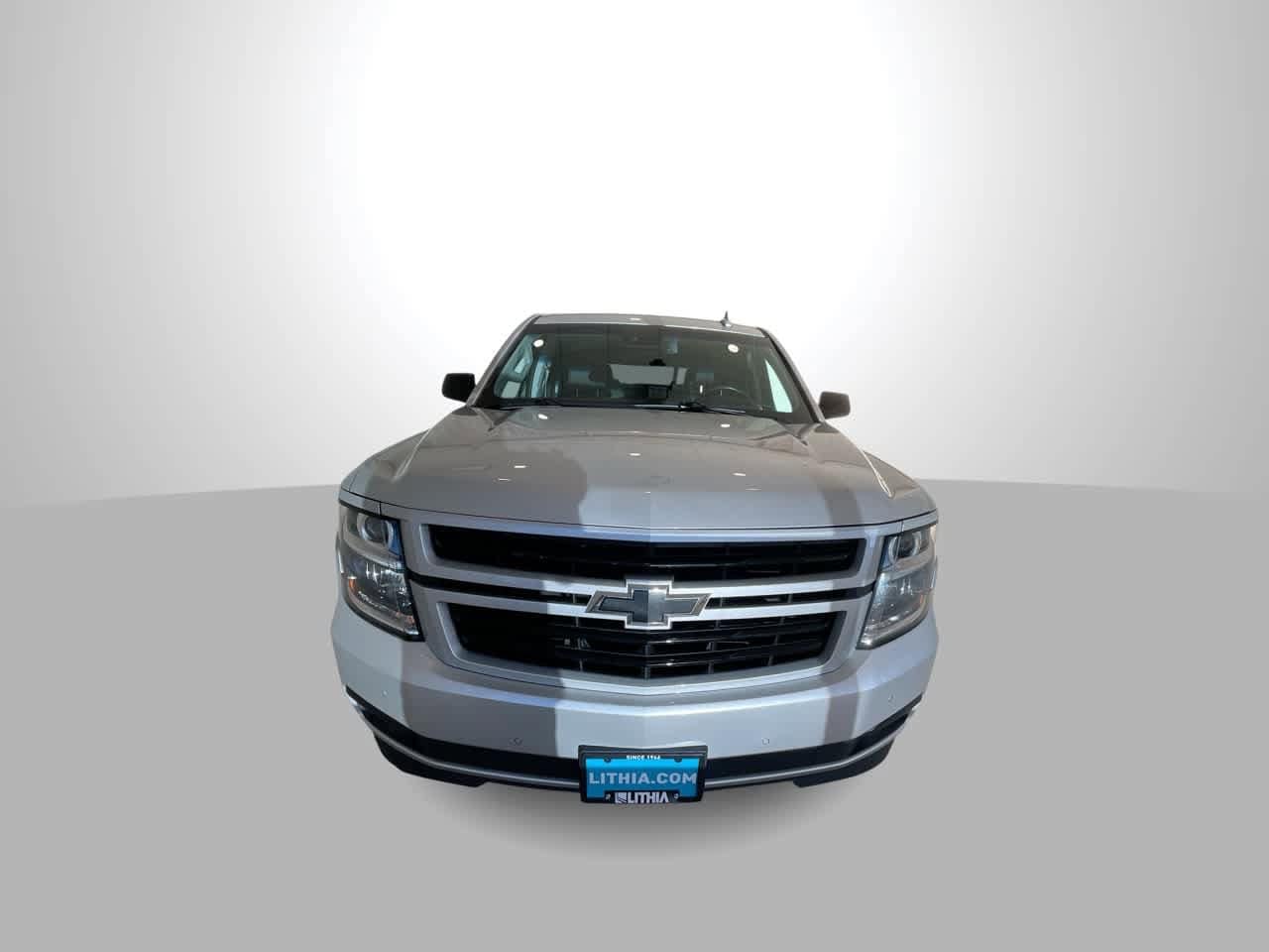 Thumbnail: 2018 Chevrolet Tahoe - 3