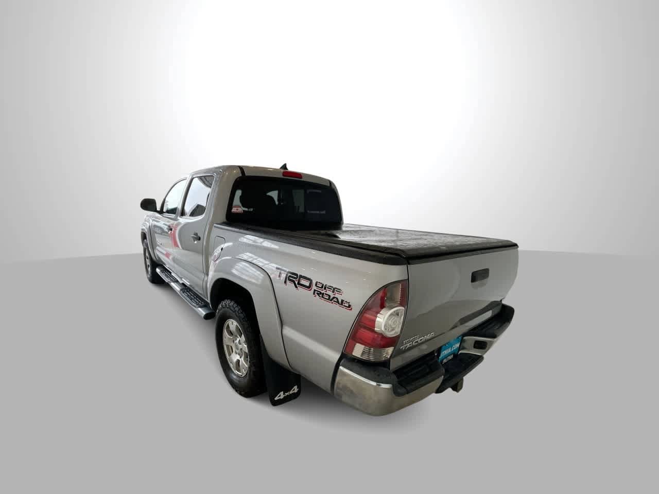 Thumbnail: 2014 Toyota Tacoma - 6