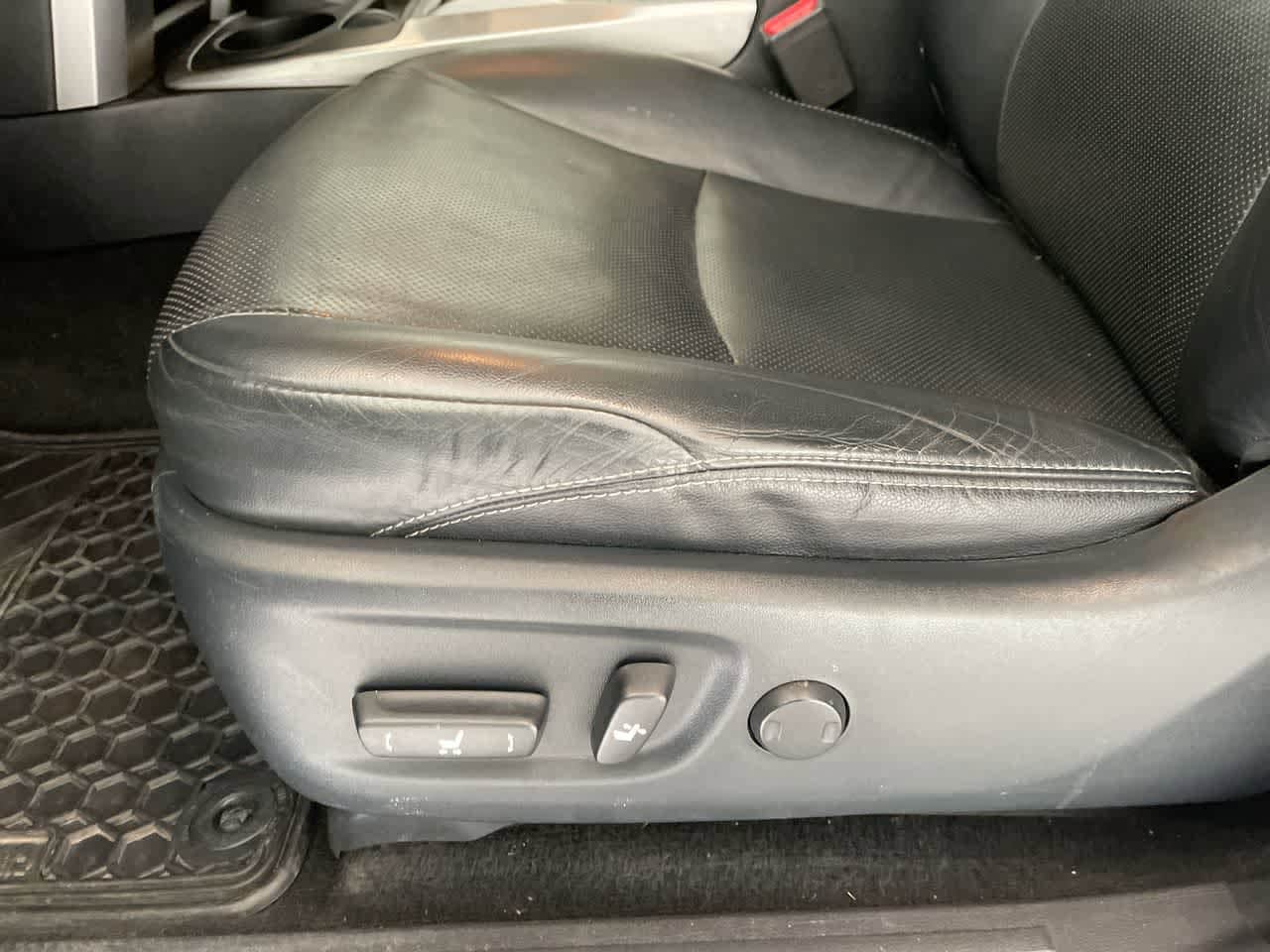 Thumbnail: 2017 Toyota 4Runner - 12