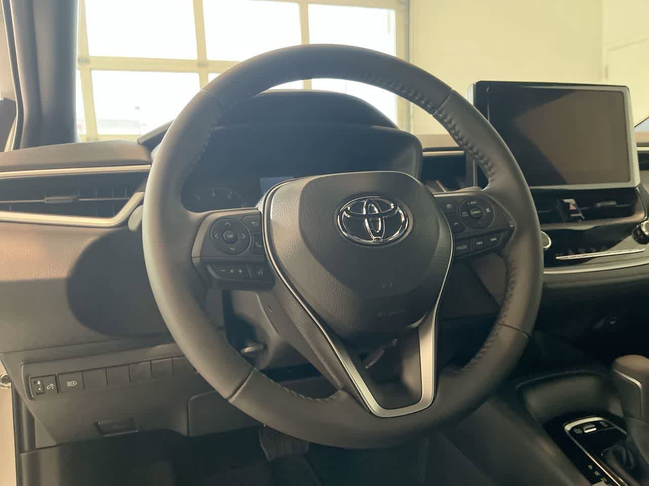 Thumbnail: 2025 Toyota Corolla - 14