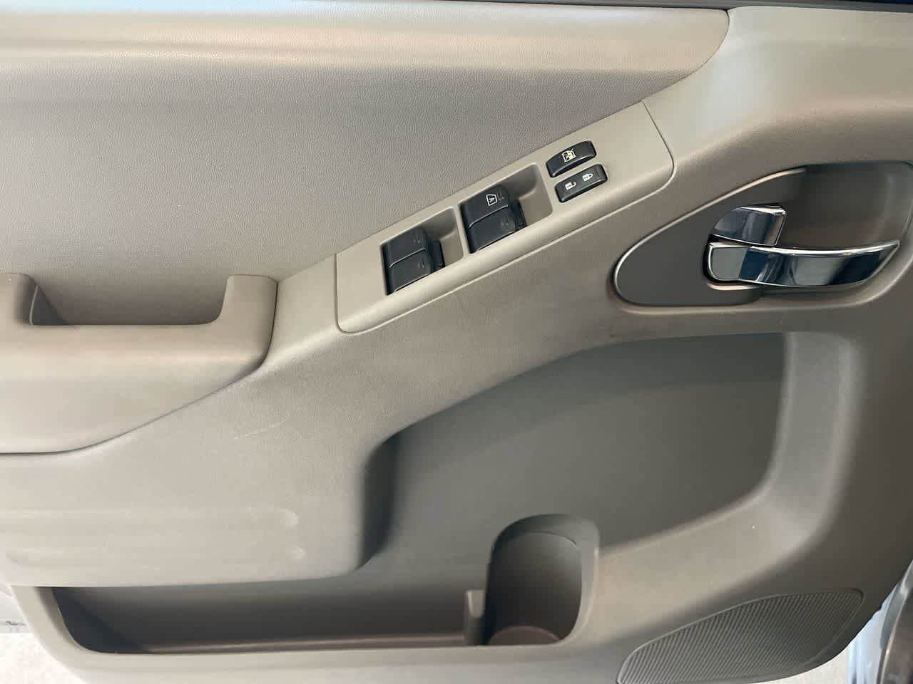 Thumbnail: 2021 Nissan Frontier - 13