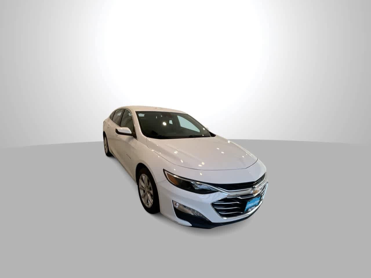 Thumbnail: 2023 Chevrolet Malibu - 2