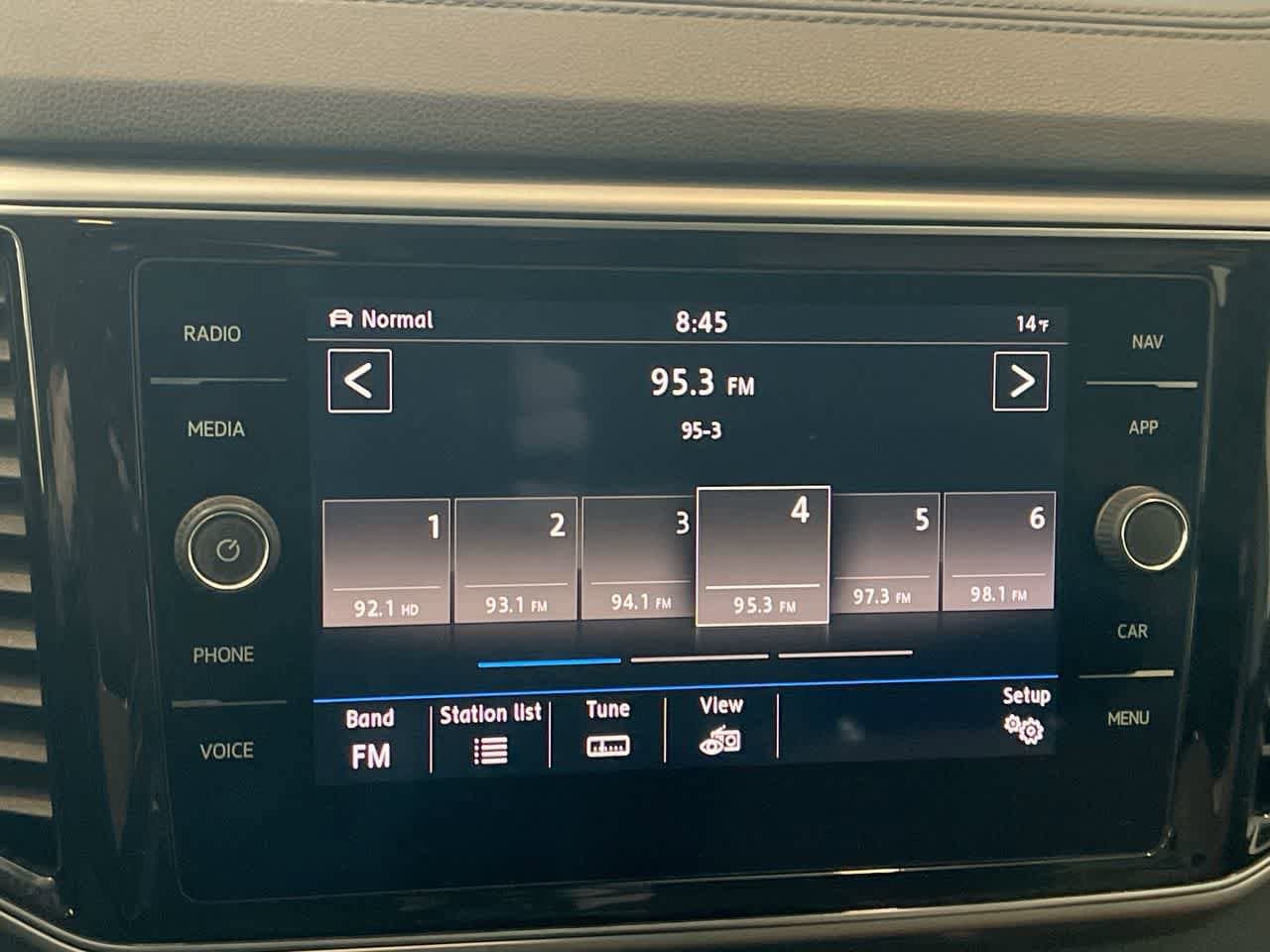 Thumbnail: 2018 Volkswagen Atlas - 16