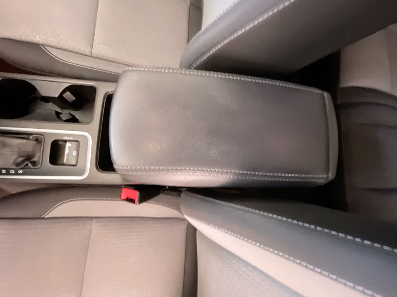 Thumbnail: 2018 Ford Escape - 20