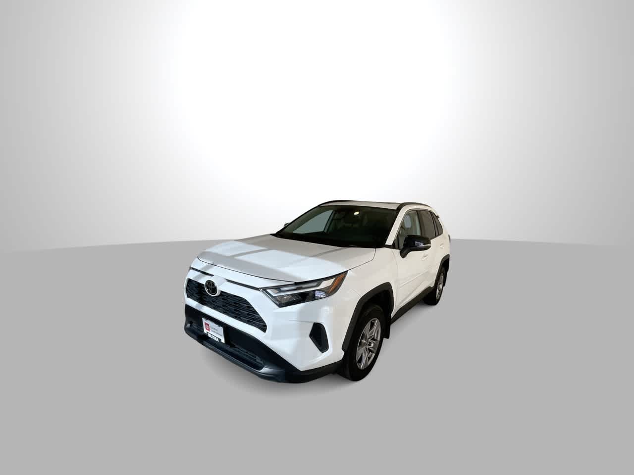 Thumbnail: 2022 Toyota RAV4 - 4