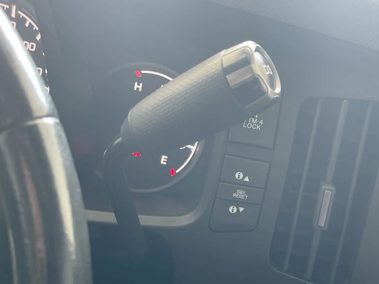 Thumbnail: 2011 Honda Ridgeline - 20