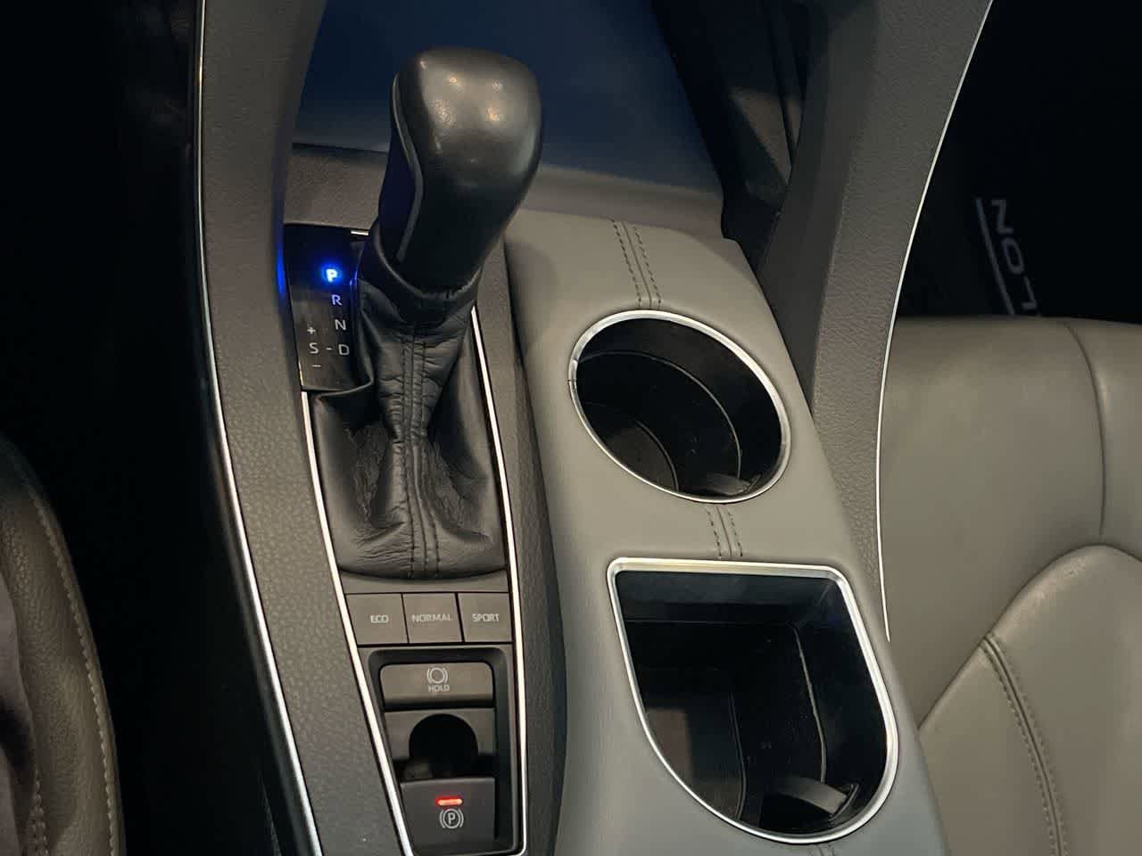 Thumbnail: 2021 Toyota Avalon - 20