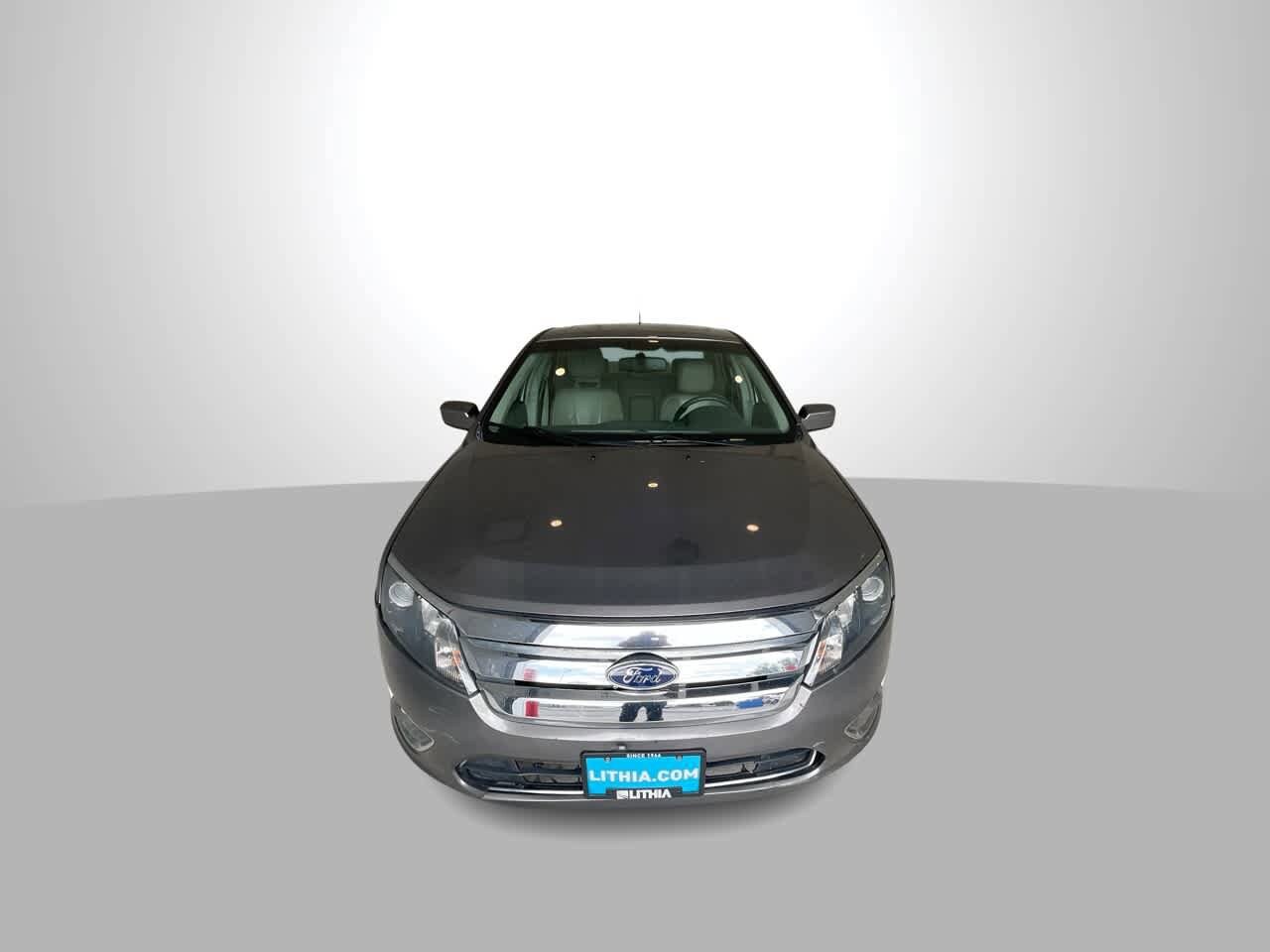 Thumbnail: 2010 Ford Fusion - 3