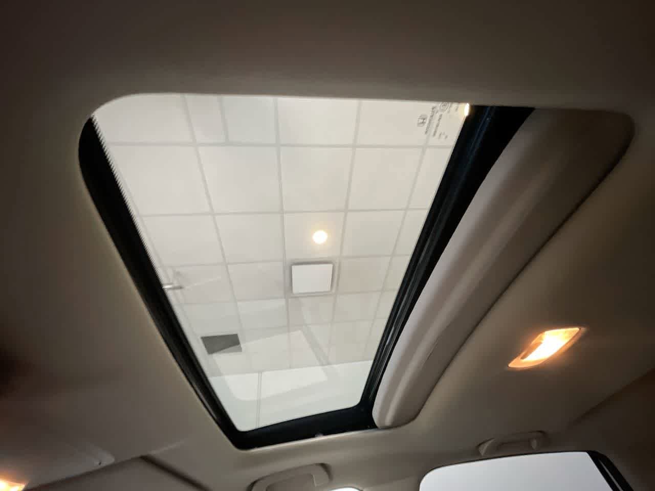 Thumbnail: 2015 Honda CR-V - 21