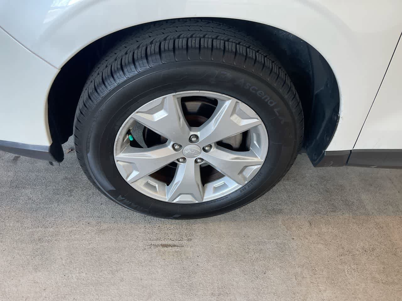 Thumbnail: 2014 Subaru Forester - 10