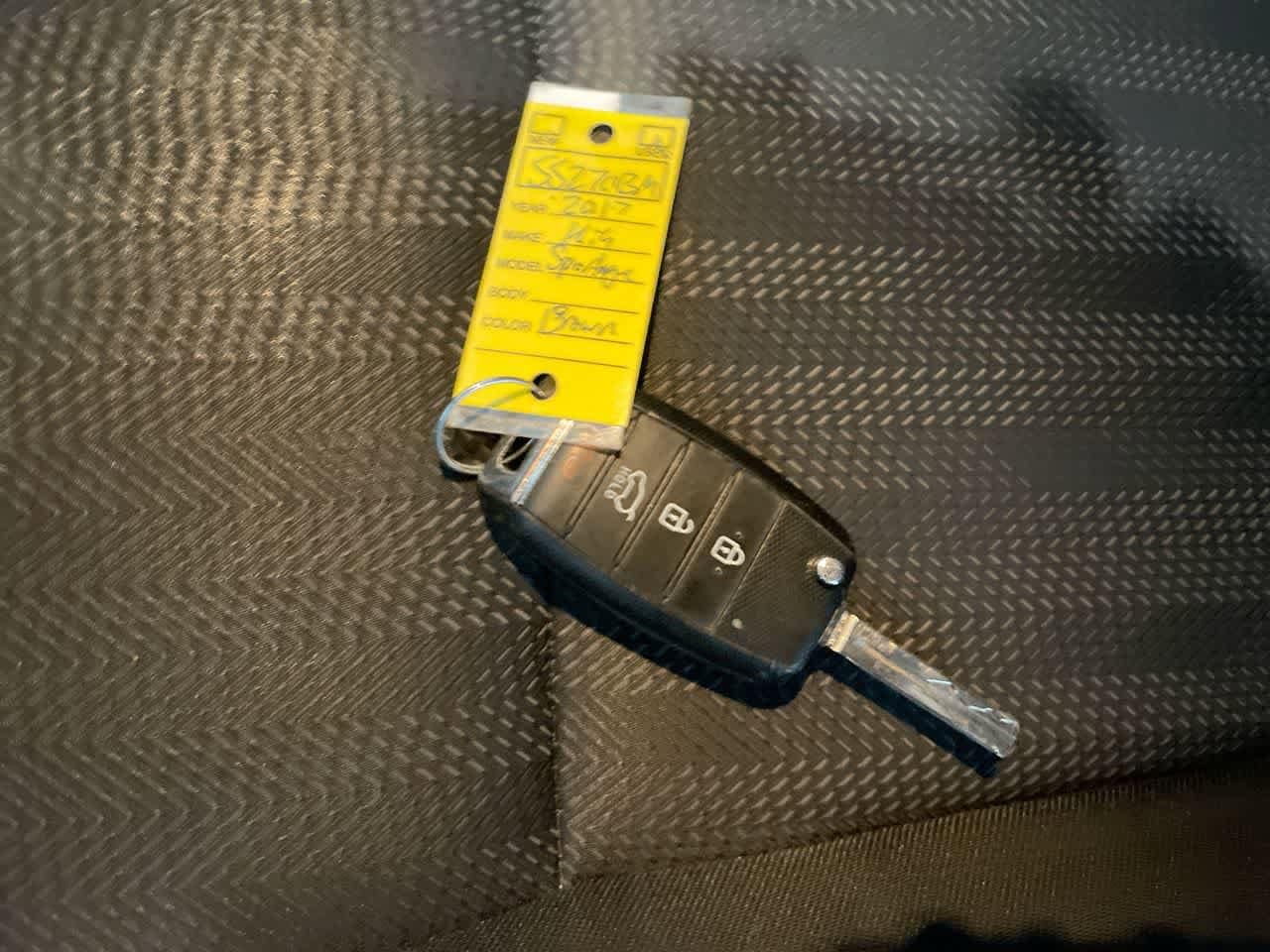 Thumbnail: 2017 Kia Sportage - 25