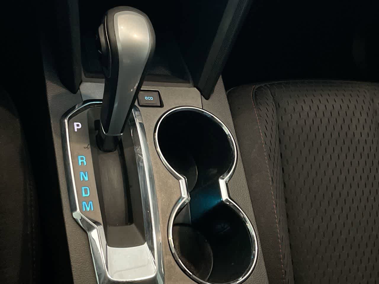 Thumbnail: 2012 Chevrolet Equinox - 18