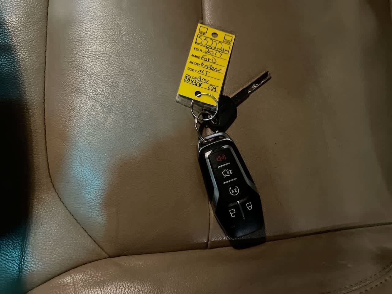 Thumbnail: 2017 Ford Explorer - 26