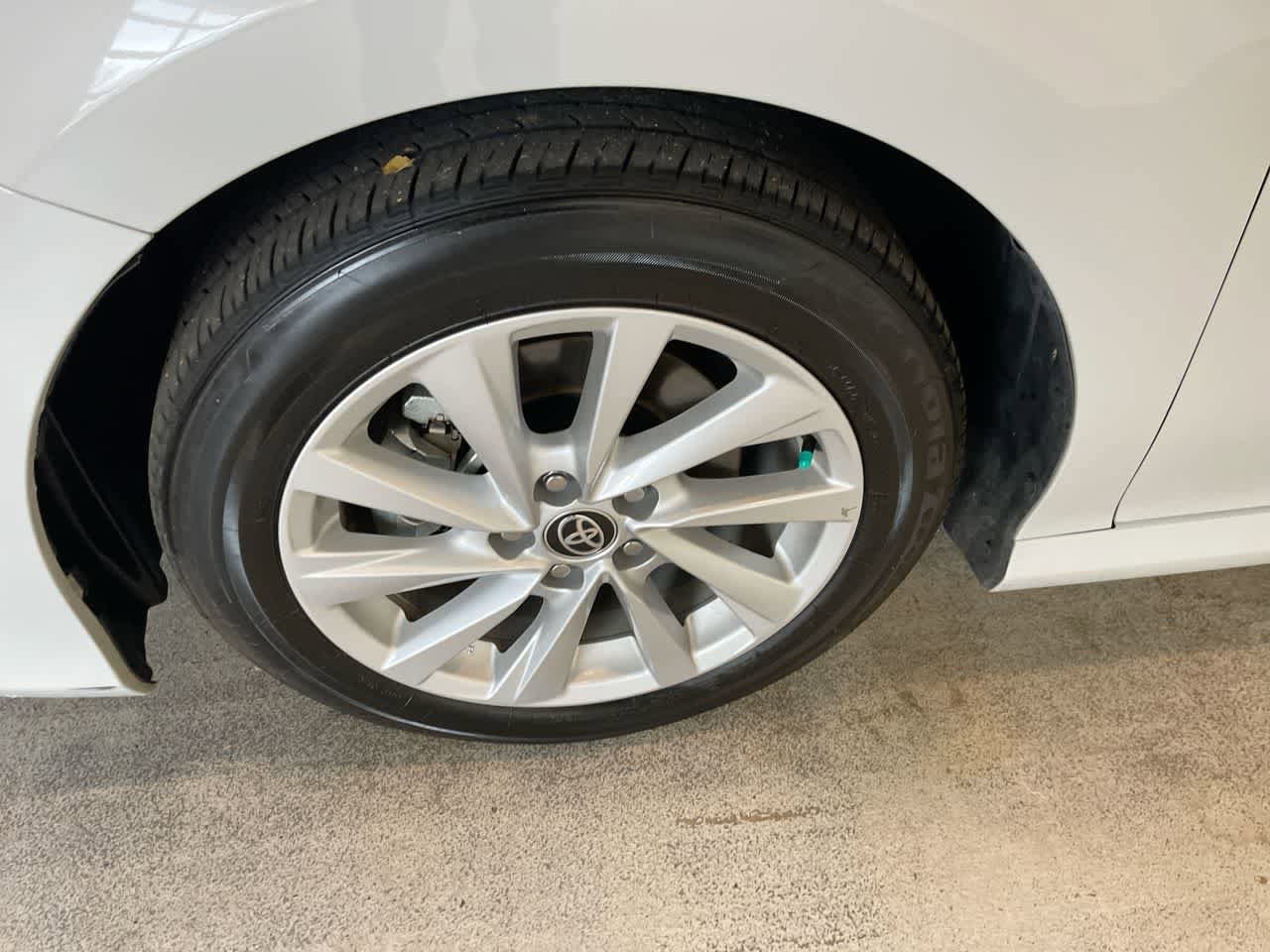 Thumbnail: 2024 Toyota Camry - 10