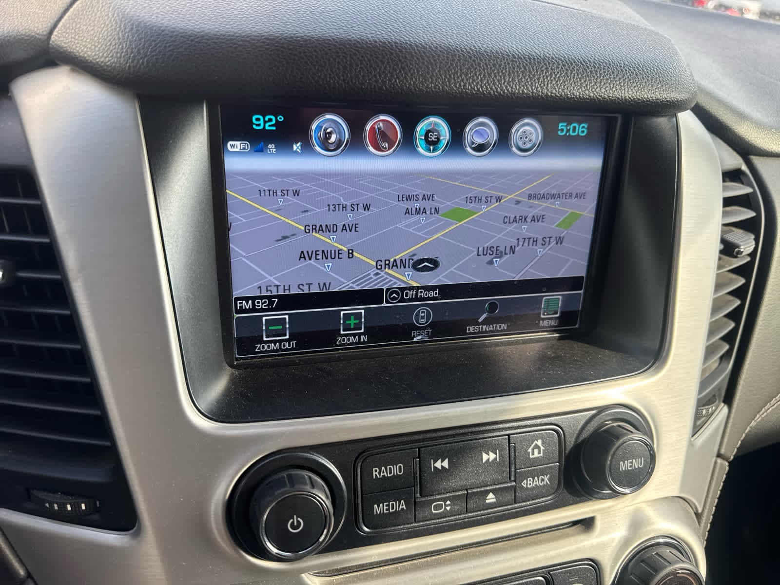 Thumbnail: 2019 GMC Yukon XL - 42