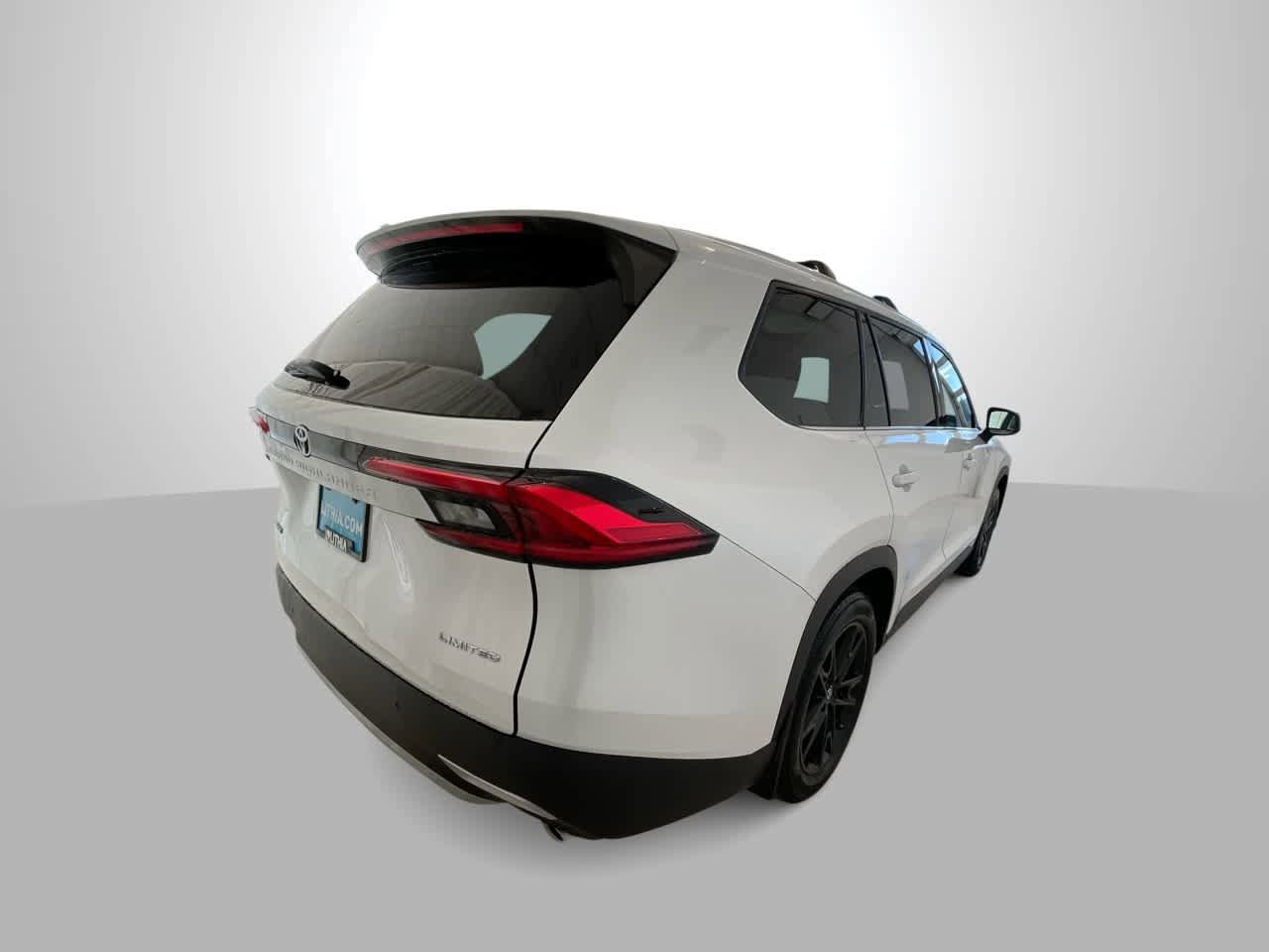 Thumbnail: 2024 Toyota Grand Highlander - 8