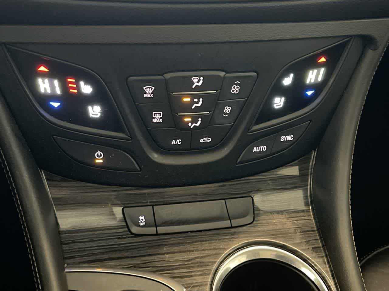 Thumbnail: 2017 Buick Envision - 19