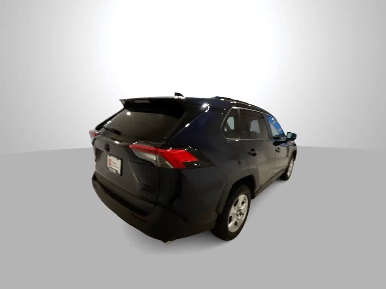 Thumbnail: 2020 Toyota RAV4 - 8