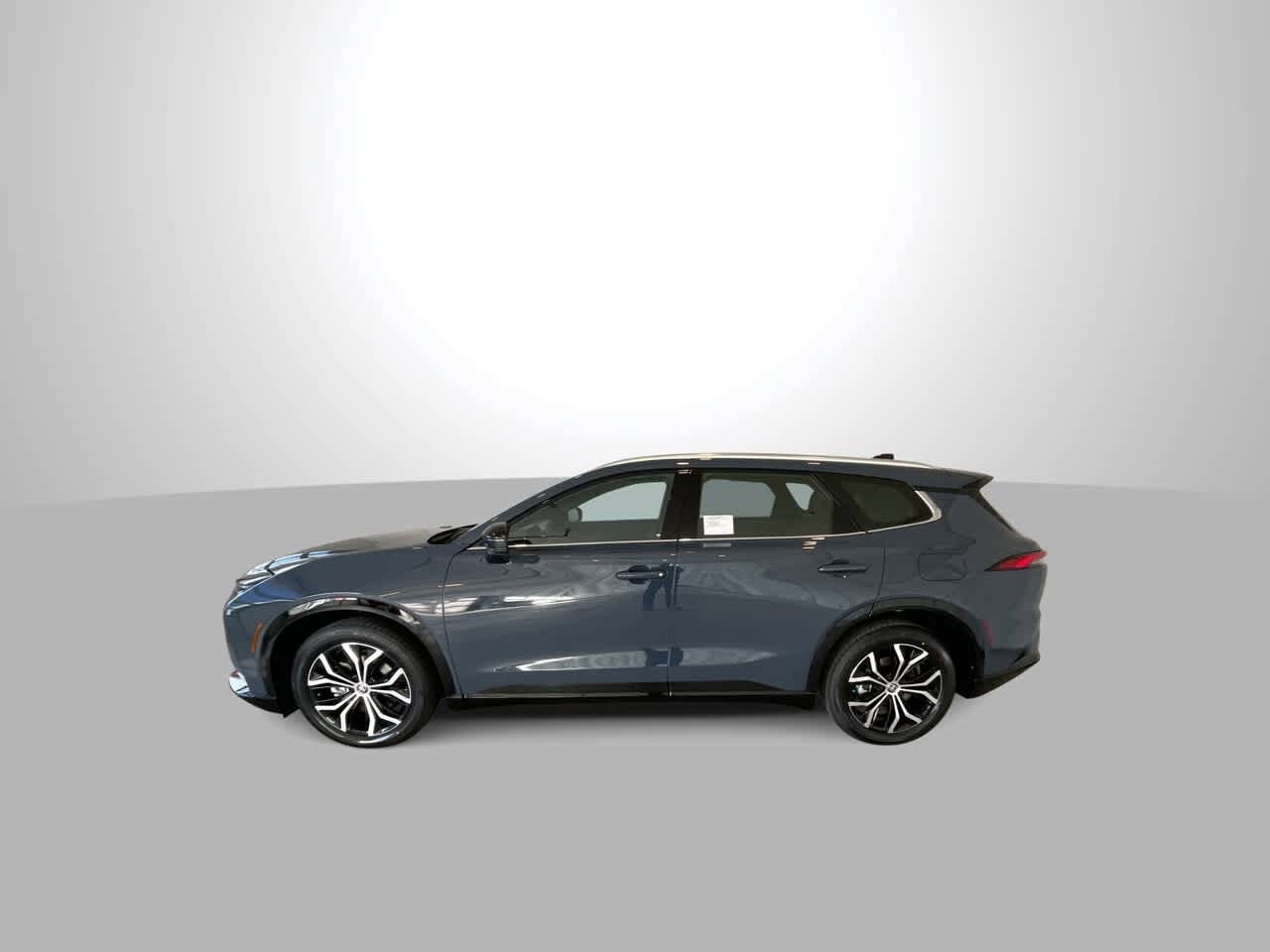 Thumbnail: 2026 Toyota Crown Signia - 5