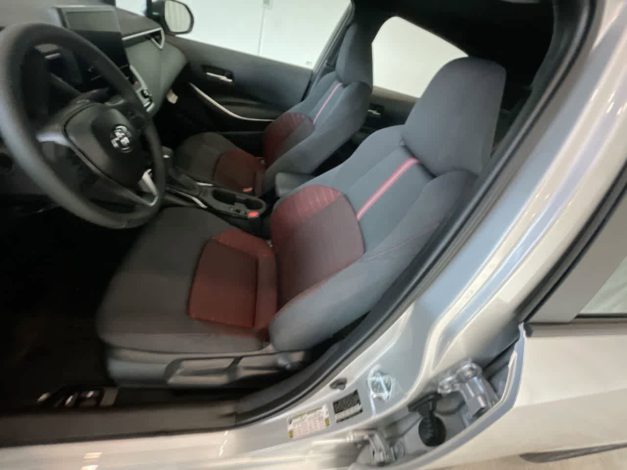 Thumbnail: 2025 Toyota Corolla - 11