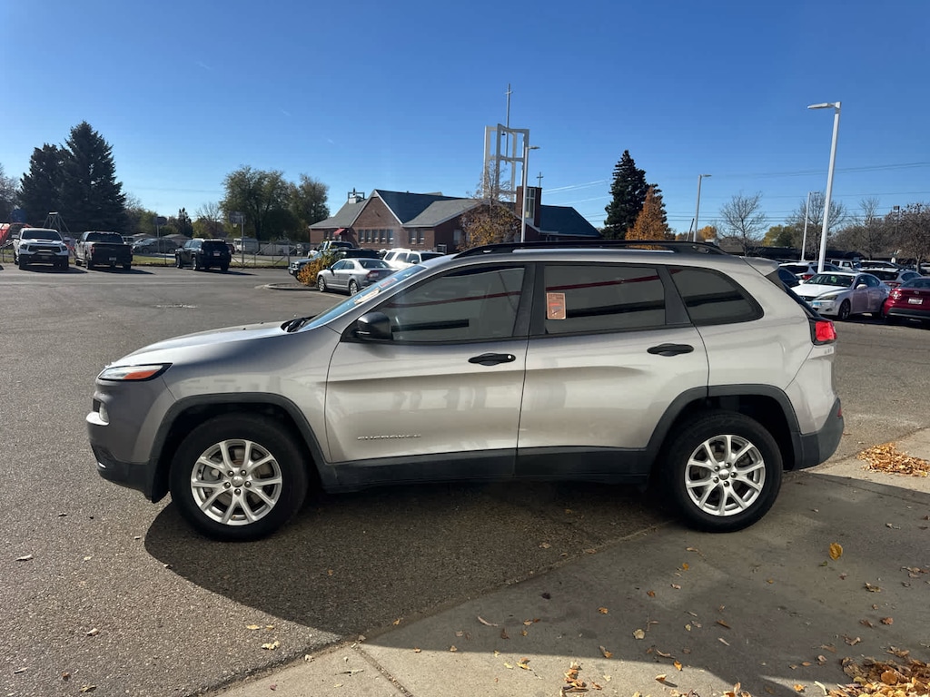 Used 2017 Jeep Cherokee Sport Sport Utility