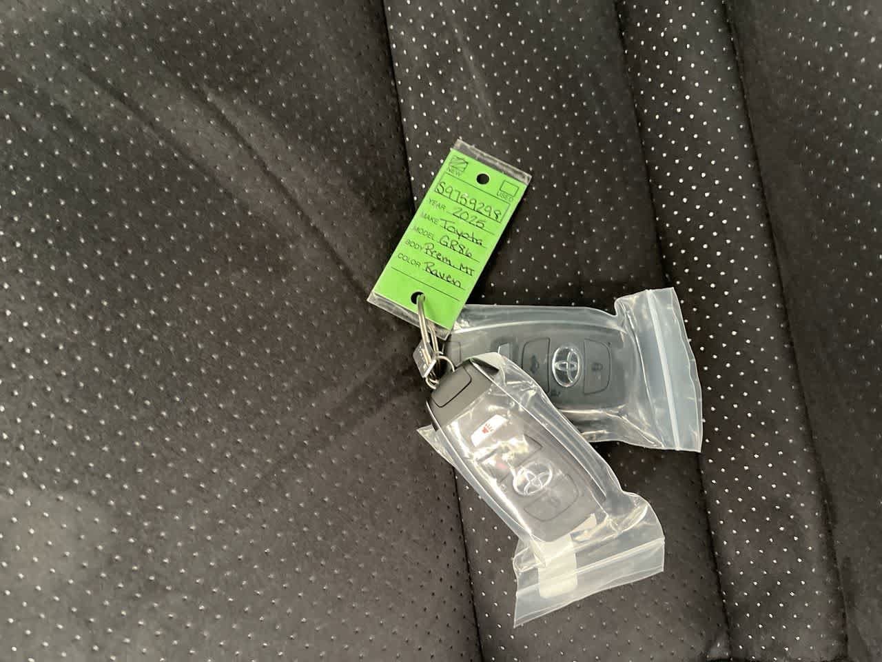 Thumbnail: 2025 Toyota GR86 - 25