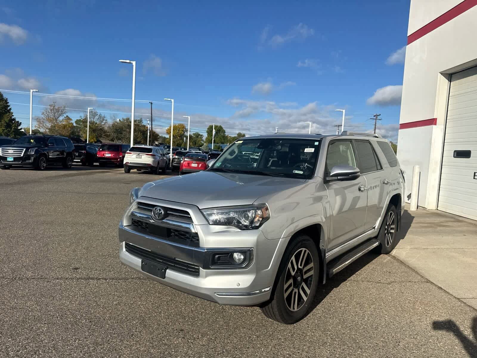 Thumbnail: 2020 Toyota 4Runner - 26