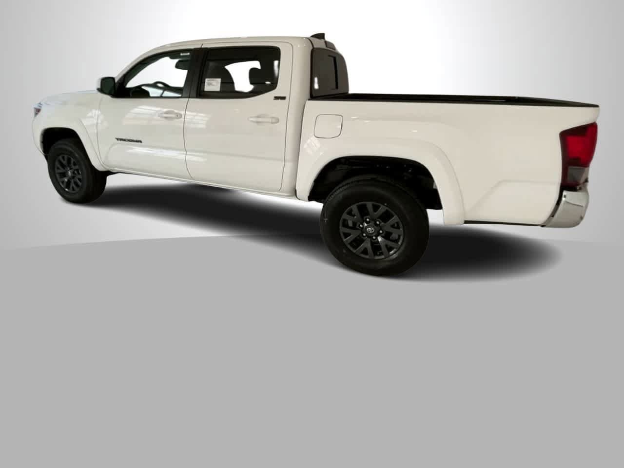 Thumbnail: 2023 Toyota Tacoma - 6