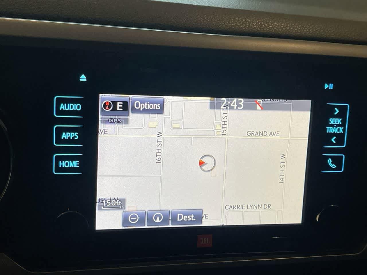 Thumbnail: 2019 Toyota Tacoma - 18