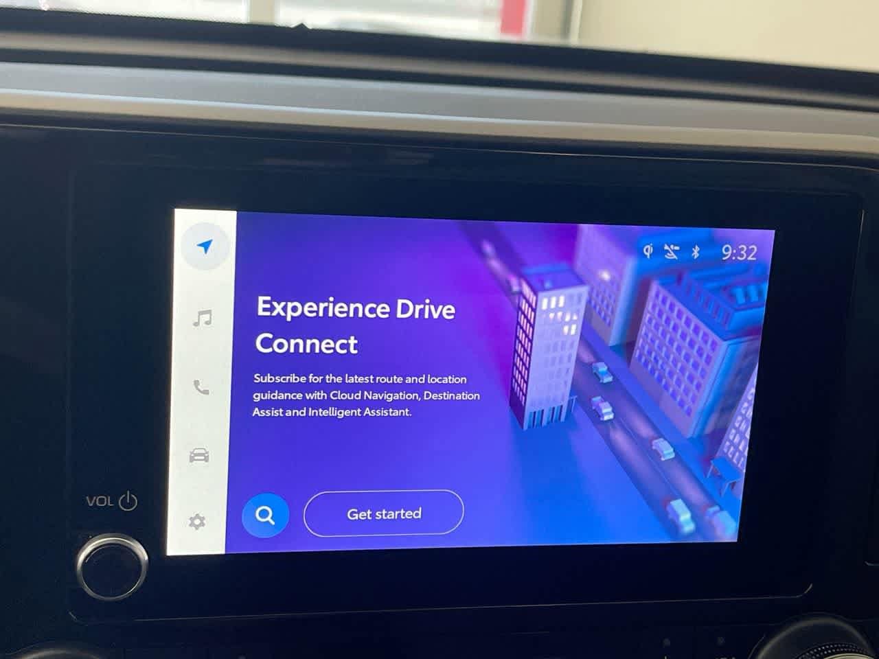 Thumbnail: 2023 Toyota Highlander - 18