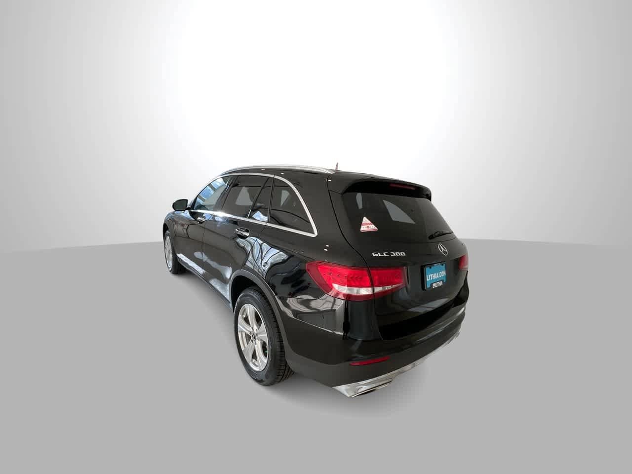 Thumbnail: 2017 Mercedes-Benz GLC - 6