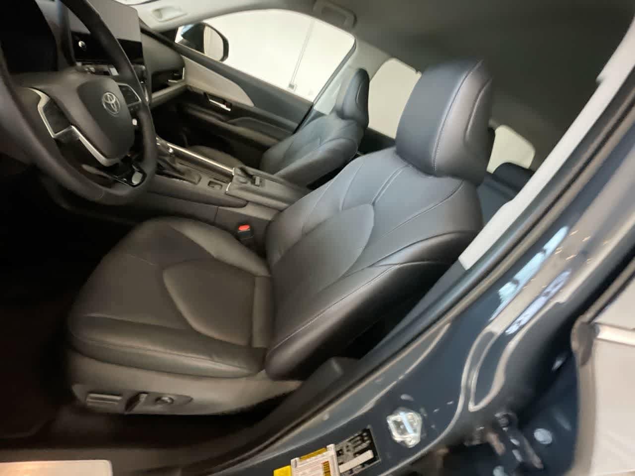 Thumbnail: 2025 Toyota Grand Highlander - 11