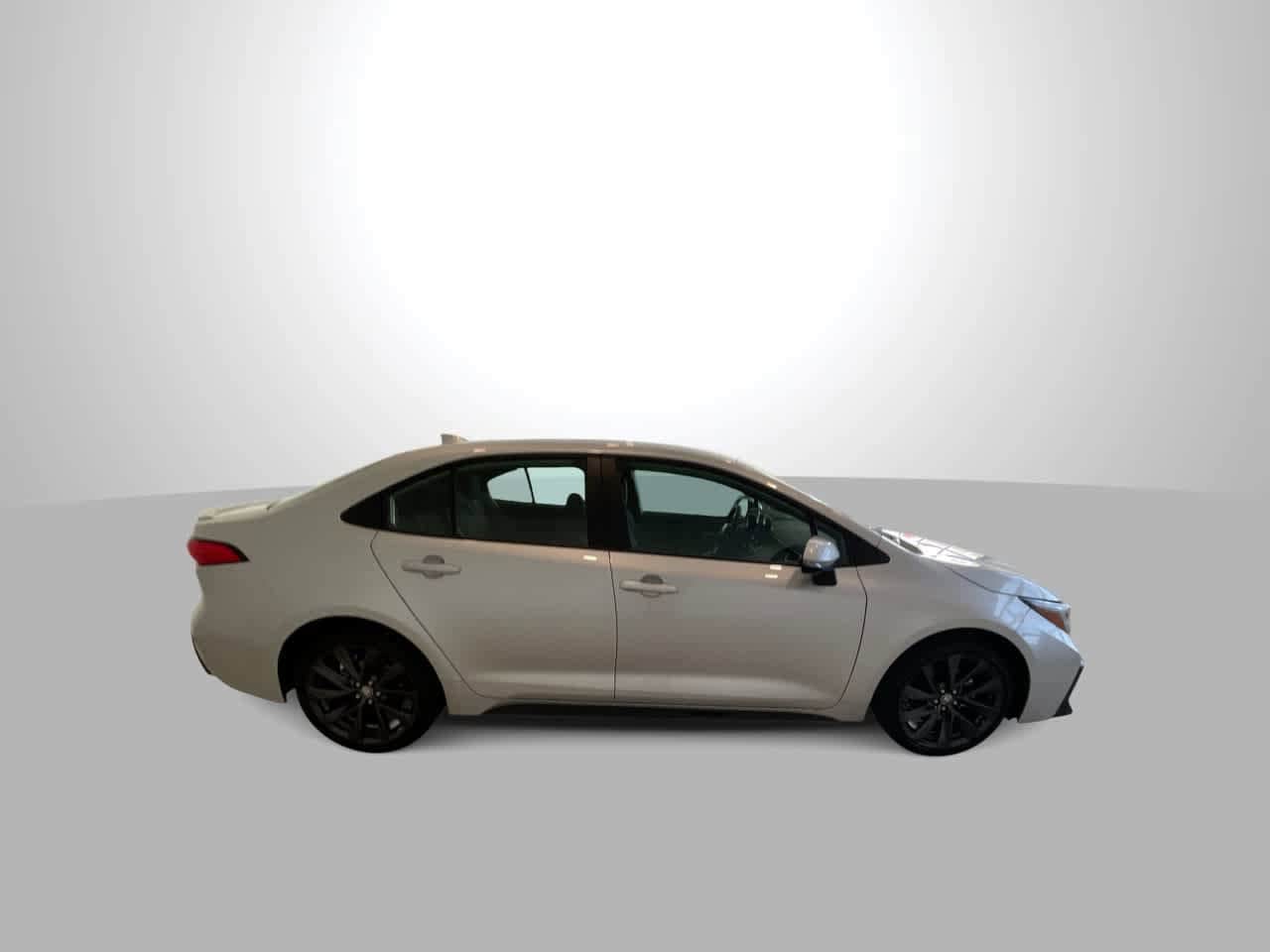 Thumbnail: 2025 Toyota Corolla - 9