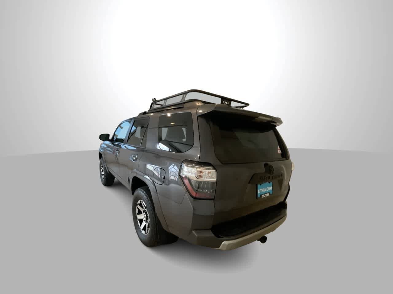 Thumbnail: 2019 Toyota 4Runner - 5