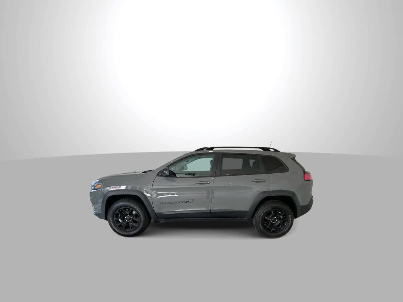 Thumbnail: 2022 Jeep Cherokee - 5