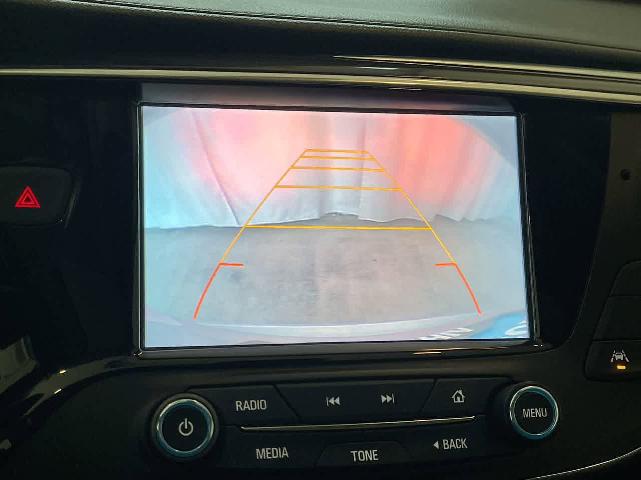 Thumbnail: 2017 Buick Envision - 17