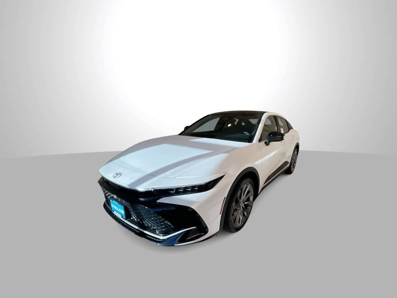 Thumbnail: 2026 Toyota Crown - 4