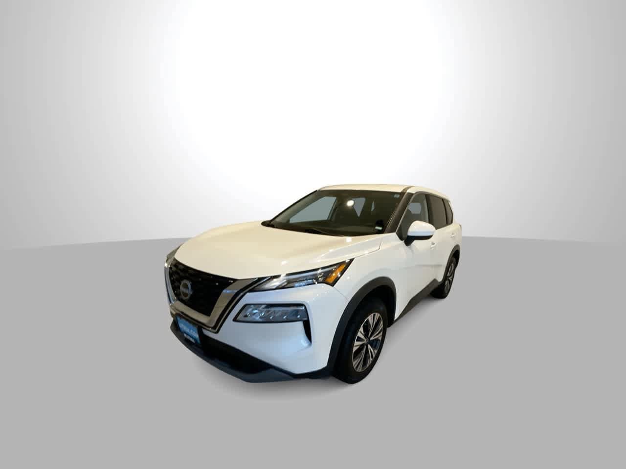 Thumbnail: 2023 Nissan Rogue - 4